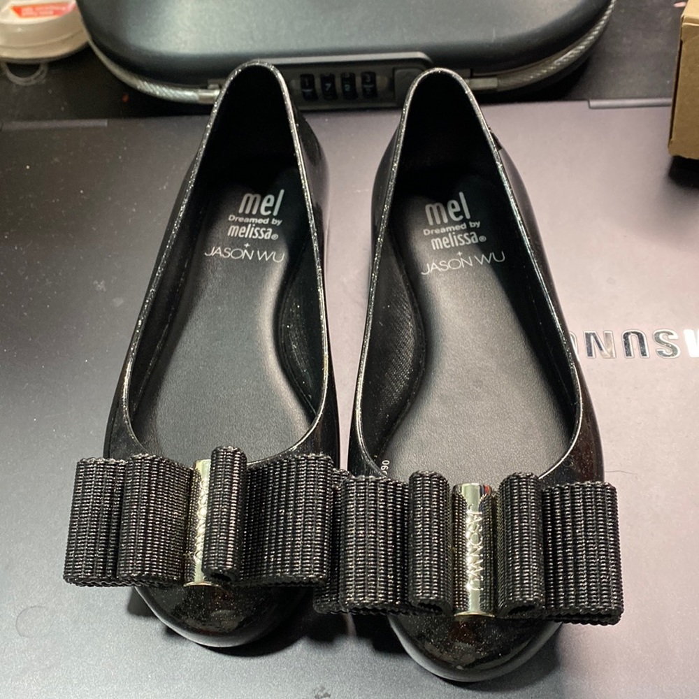 Black mini Melissa + Jason Wu size 11 barely used